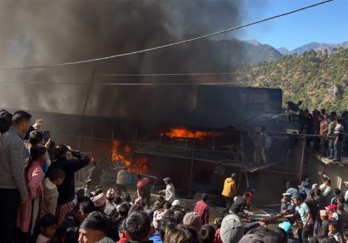 मार्तडी बजारमा आगलागी