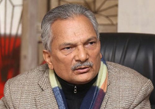 बालेनलाई भेट्न बाबुराम पनि पुगे