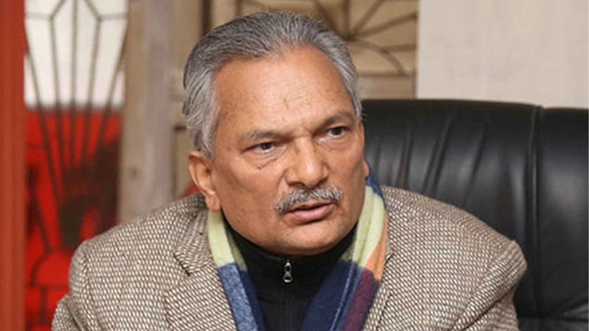 बालेनलाई भेट्न बाबुराम पनि पुगे