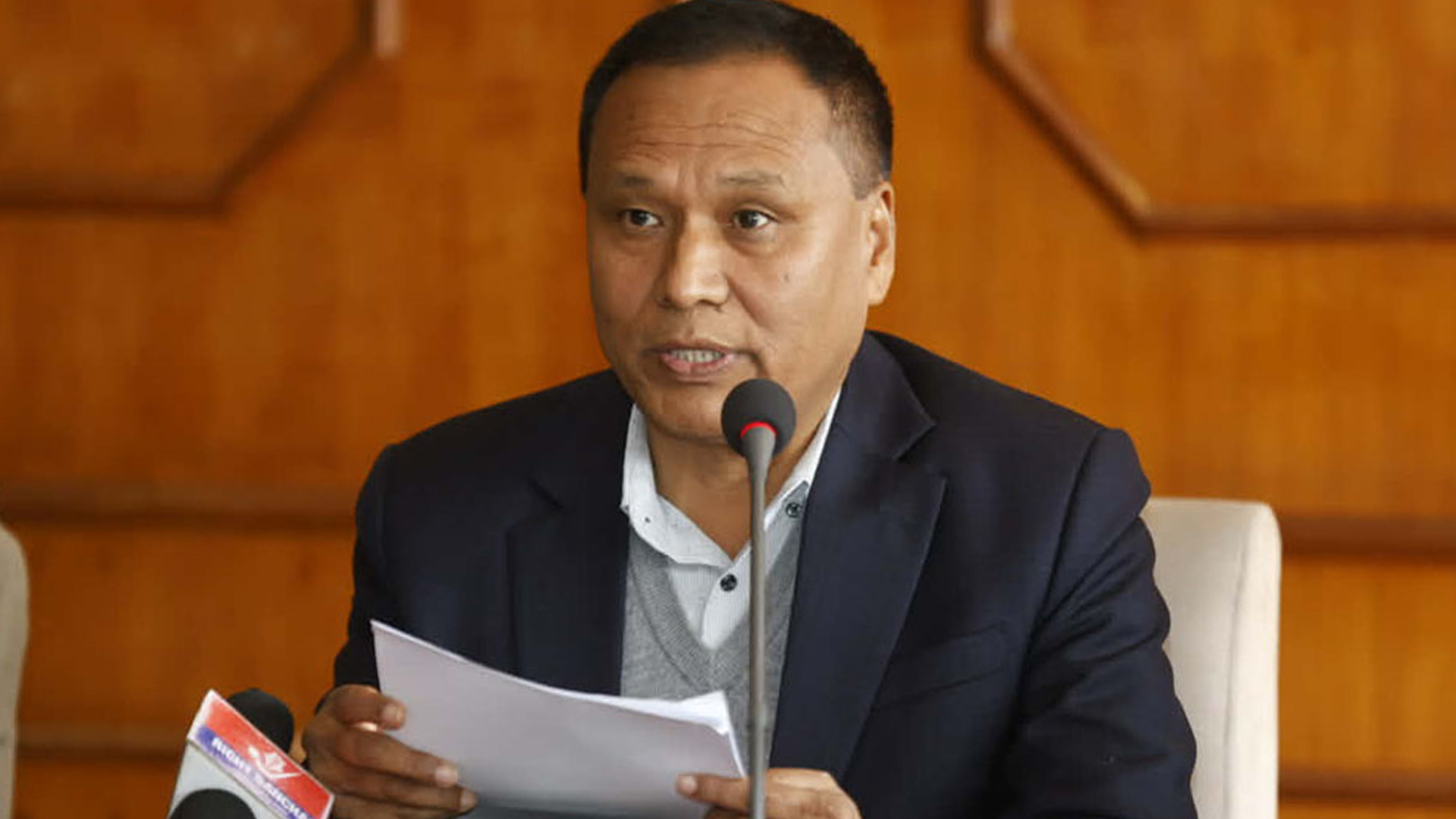 मन्त्री कुलमान घिसिङले आफ्नो सय दिने कार्यकालको प्रगति विवरण सार्वजनिक गरे