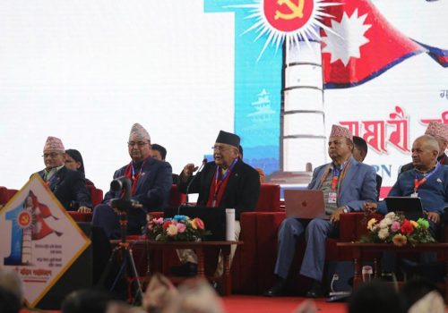 एमालेको विधान संशोधन, केन्द्रीय कमिटी र पदाधिकारीको संख्या बढाईयो