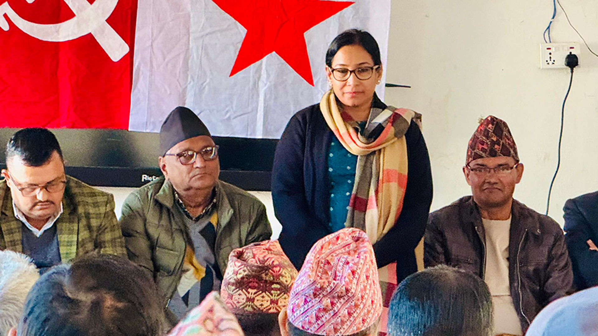 रेनु दाहाल चितवन क्षेत्र नं. ३ बाट उम्मेदवारीमा सिफारिस