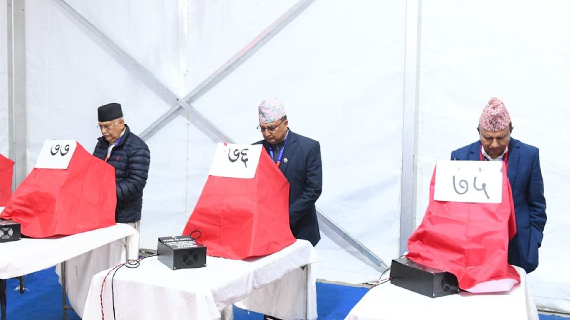 भोट खसाल्न लगाए ४० मिनेट ओली र पोखरेलले