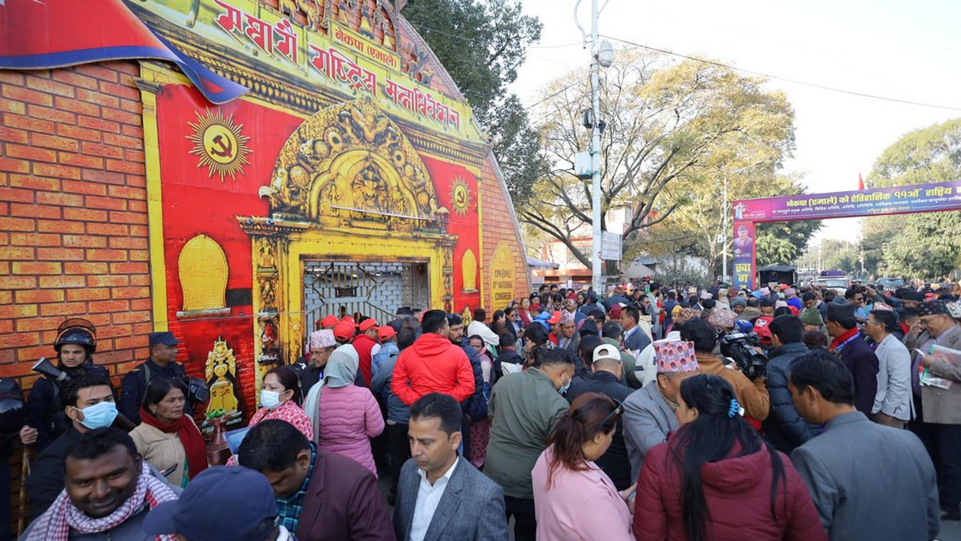 एमालेको बन्दसत्र भृकुटीमण्डपमा  हुने