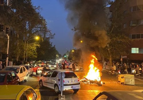 इरानमा विरोध प्रदर्शनका क्रममा मृत्यु हुनेको सङ्ख्या पुग्यो ६४६