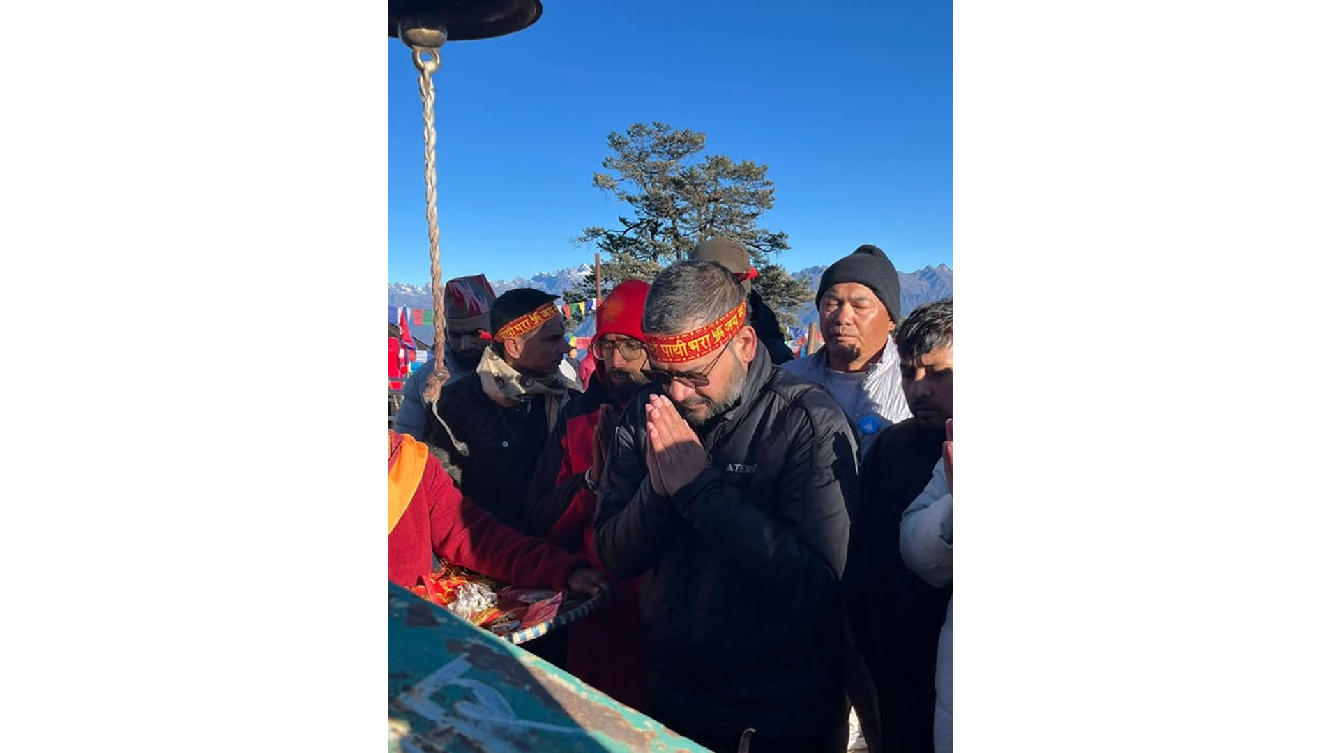 पाथिभरा दर्शन गर्न पुगे बालेन