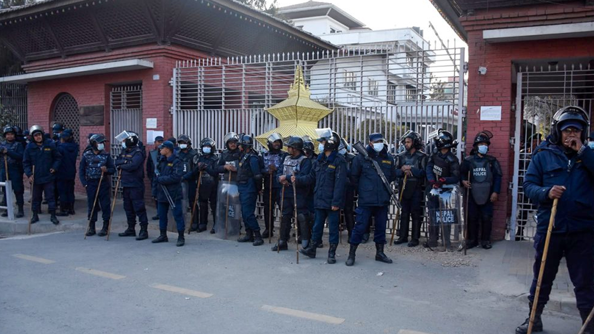 निर्वाचन आयोग परिसरमा सुरक्षा व्यवस्था कडा