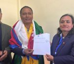 काठमाडौं– ३ बाट कुलमान घिसिङले दर्ता गराए उमेदवारी