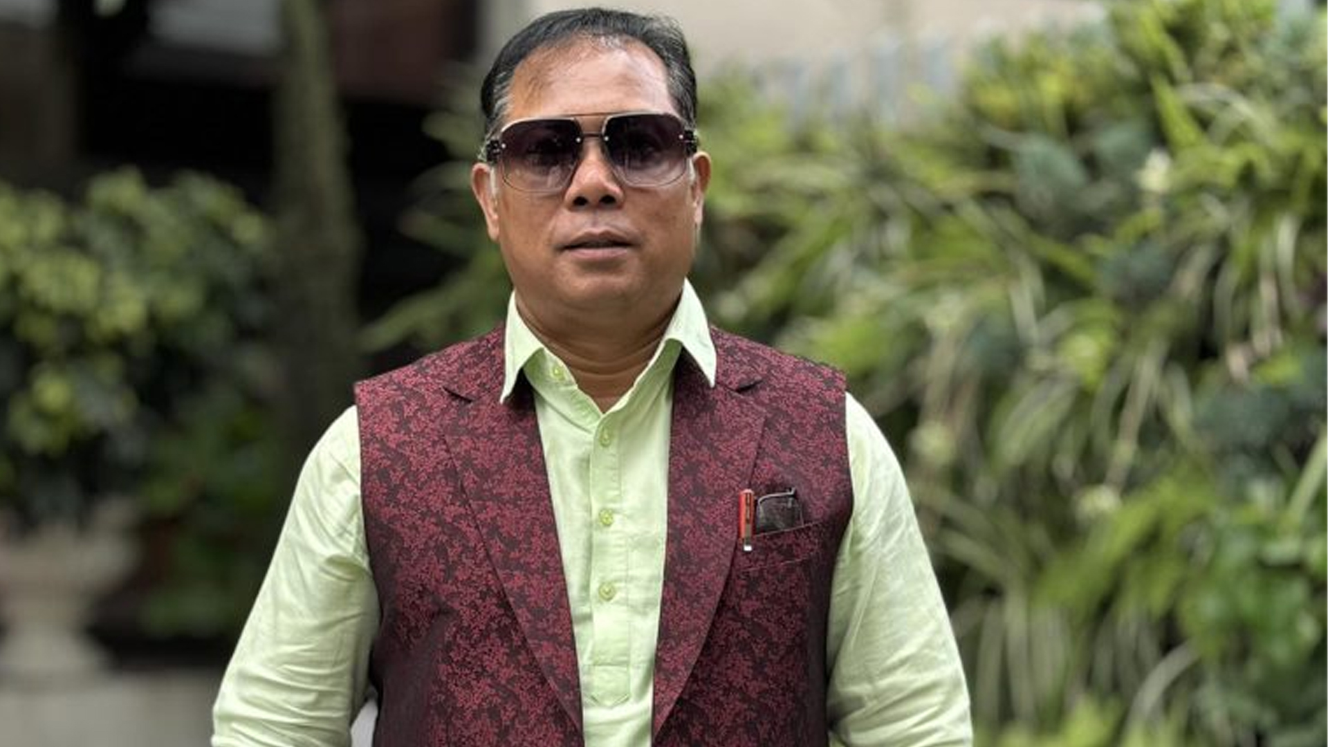 रेशम चौधरी कैलाली क्षेत्र नम्बर १ बाट उम्मेदवार हुन नपाउने