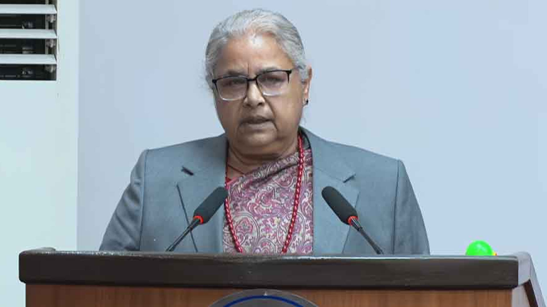 स्वास्थ्य बिमाको स्रोतसम्बन्धी समस्या तत्काल समाधान गर्ने प्रधानमन्त्रीको प्रतिबद्धता