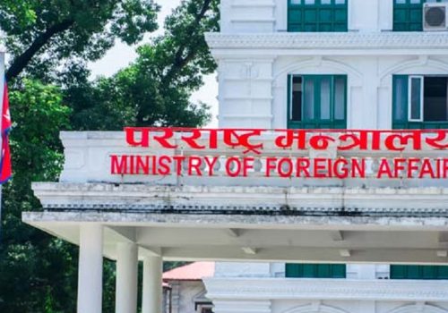इरानमा भएका नेपालीलाई स्वदेश फर्किन आग्रह