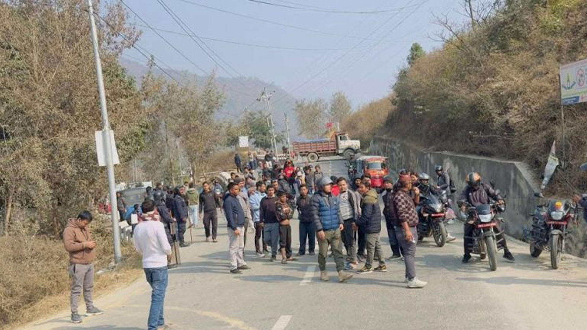 रामेछाप दुर्घटनाको सहमतिपछि मृतकका आफन्त शव बुझ्न तयार