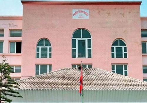 सब–इन्जिनियरको हत्या पछि कर्मचारीको सुरक्षा माग्दै सर्लाही अदालतको सेवा अवरुद्ध