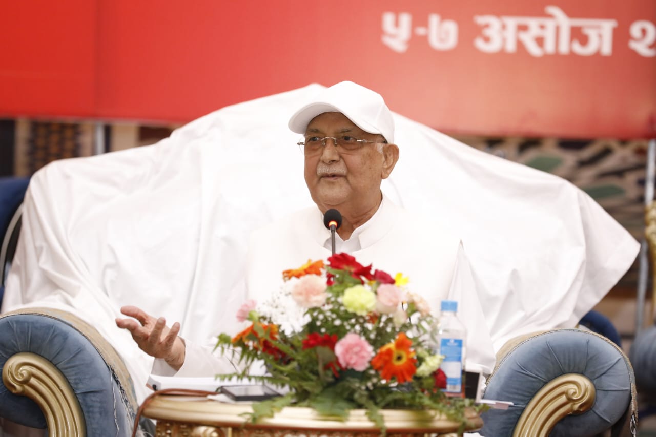 एमालेमा नेतृत्व बदल्ने च्याप्टर बन्द
