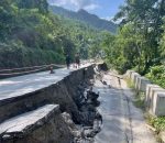 सिमलतालमा सडक भासिएपछि मुग्लिन–नारायणगढ सडक एकतर्फी