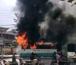 त्रिपुरेश्वरमा बस आगलागी : चालक दावा लामालाई बग्गीखाना बोलाइयो