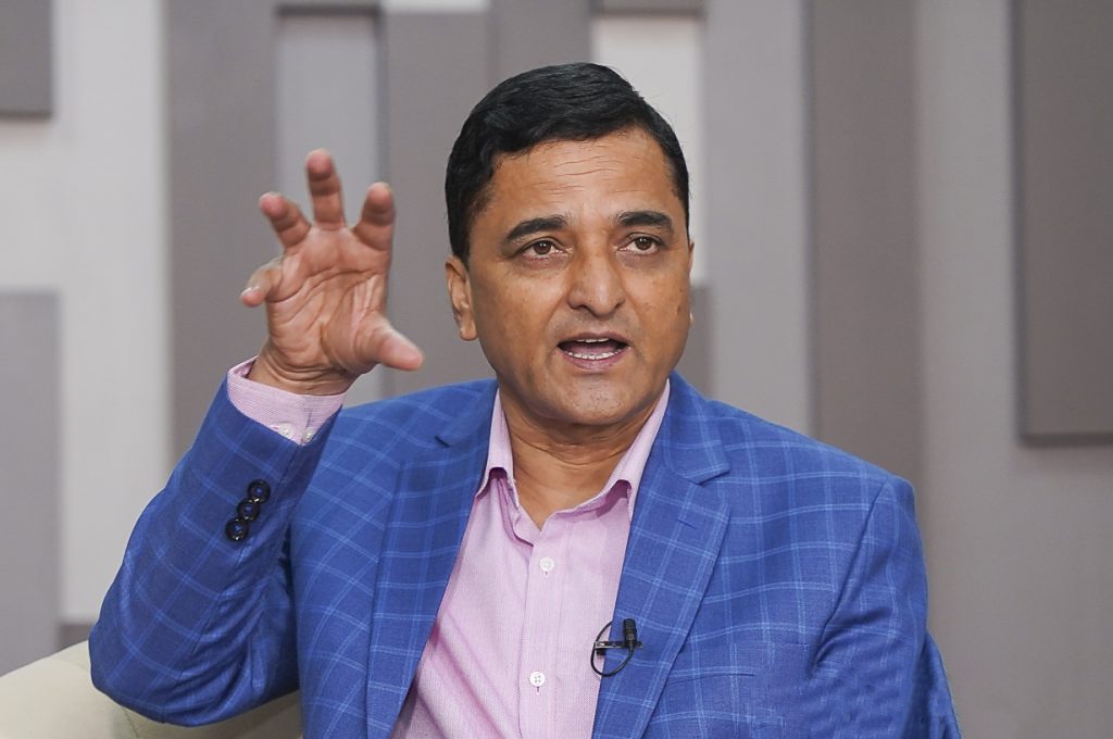 योगेशले स्थानीय चुनावसम्मका लागि ‘अन्तरिम नेतृत्व’ चयनको प्रस्ताव राखे