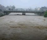 हनुमन्ते खोलाको जलसतह बढेपछि लोकन्थलीका १६ परिवार उद्धार
