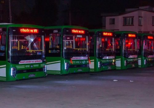 काठमाडौं उपत्यकामा रात्रिकालीन बस सेवा विस्तार, अब ६ रुटमा ३० बस