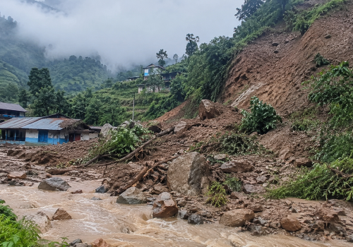 तमानखोलामा पहिरो, मानवीय क्षति भएको आशंका