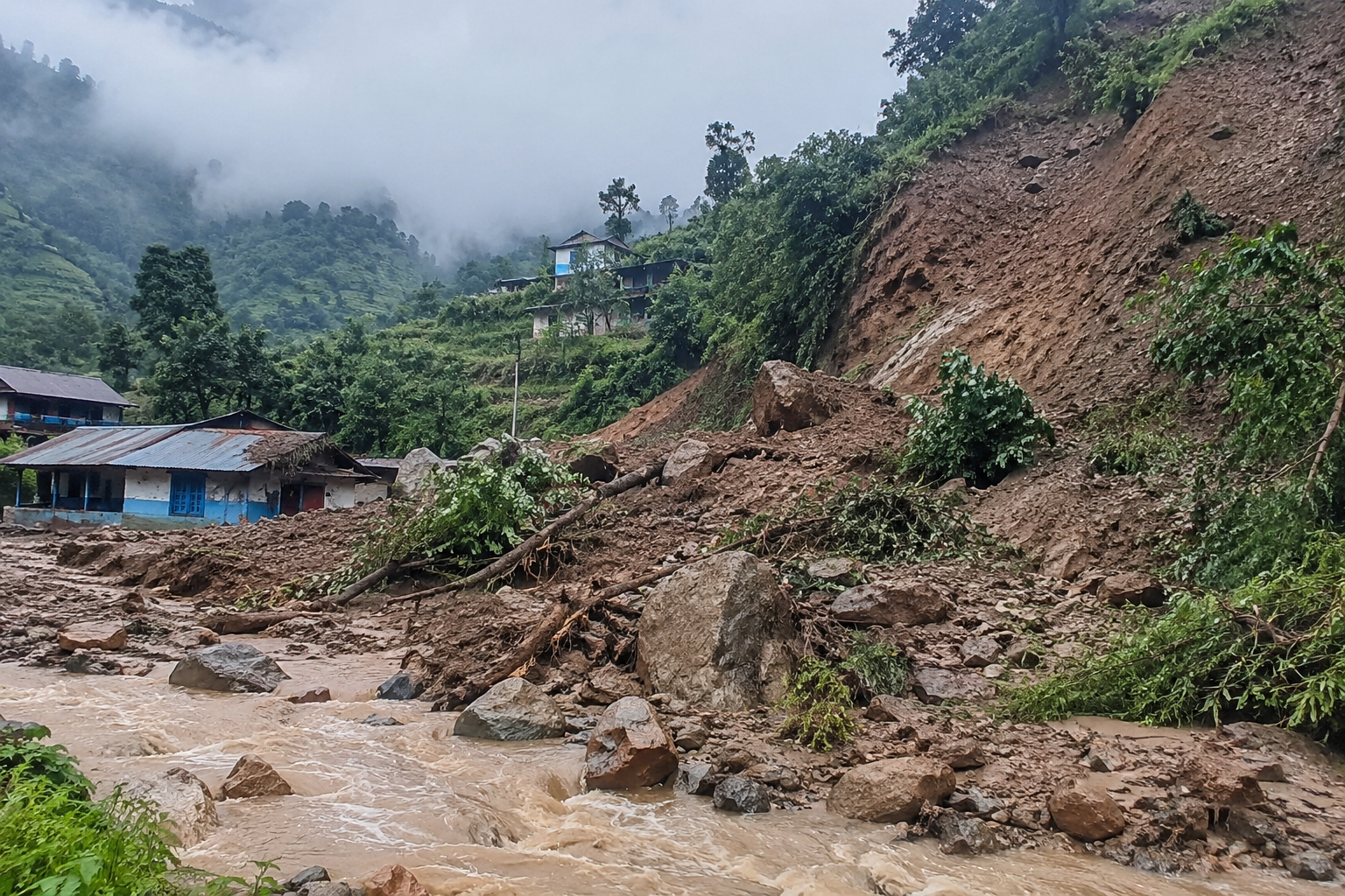 तमानखोलामा पहिरो, मानवीय क्षति भएको आशंका