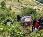ब्रेक फेल भएर २० मिटर तल खस्यो आलु बोकेको बोलेरो, चालकको मृत्यु