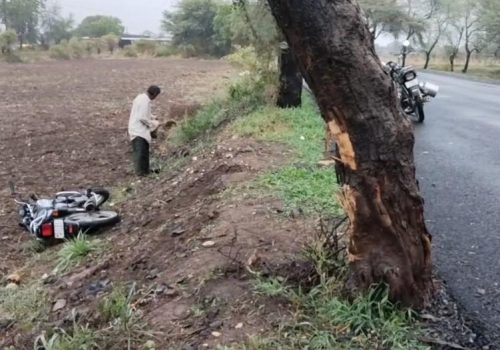 चितवनमा मोटरसाइकल दुर्घटना हुँदा एक जनाको मृत्यु