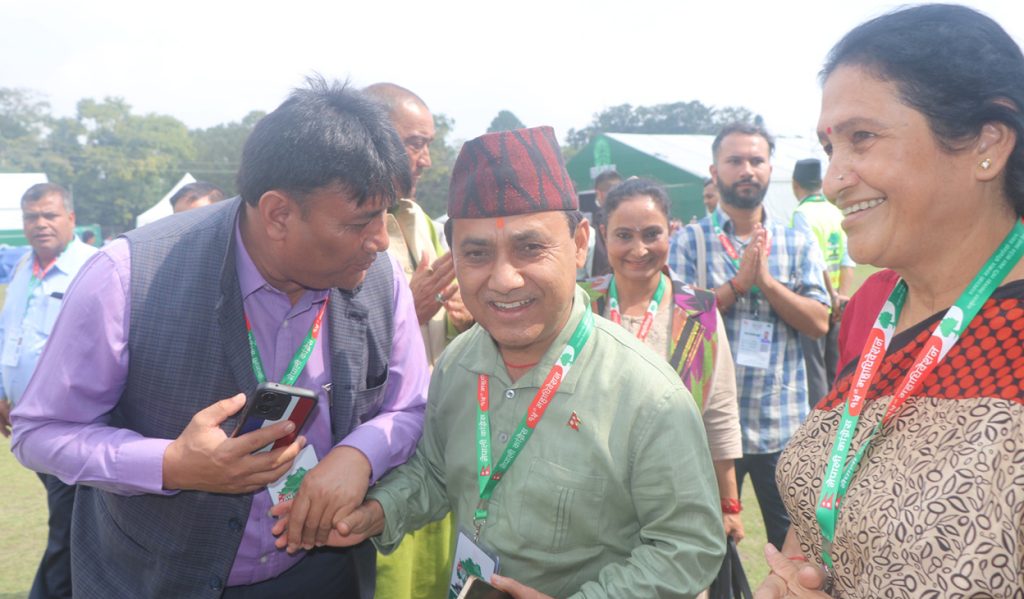 बन्दसत्रअघि कांग्रेस केन्द्रीय समिति बैठक बस्दै