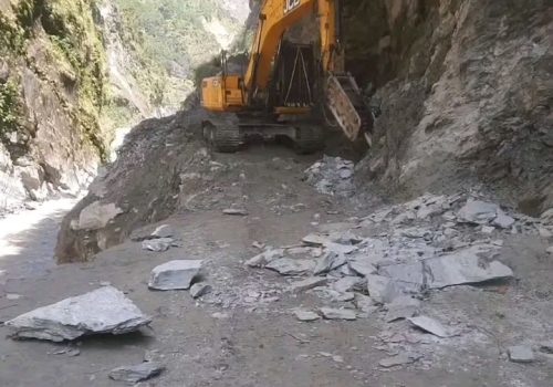 बेनी–जोमसोम–कोरला सडक : दुई स्थानबाहेक सबै ठाउँमा यातायात सञ्चालनको तयारी